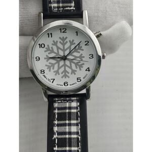 Musical Snowflake Christmas Unisex Quartz Watch Jingle Bells New Batteries Runs